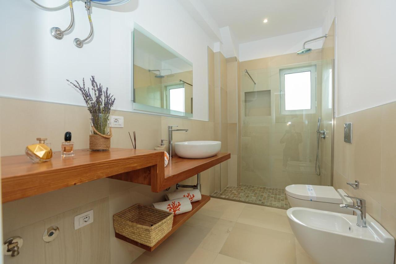 אוריקום Holiday House Solemare מראה חיצוני תמונה