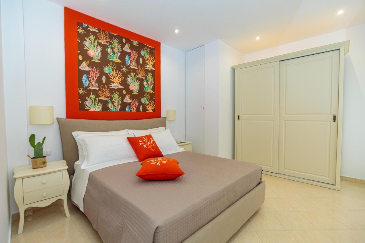 אוריקום Holiday House Solemare מראה חיצוני תמונה