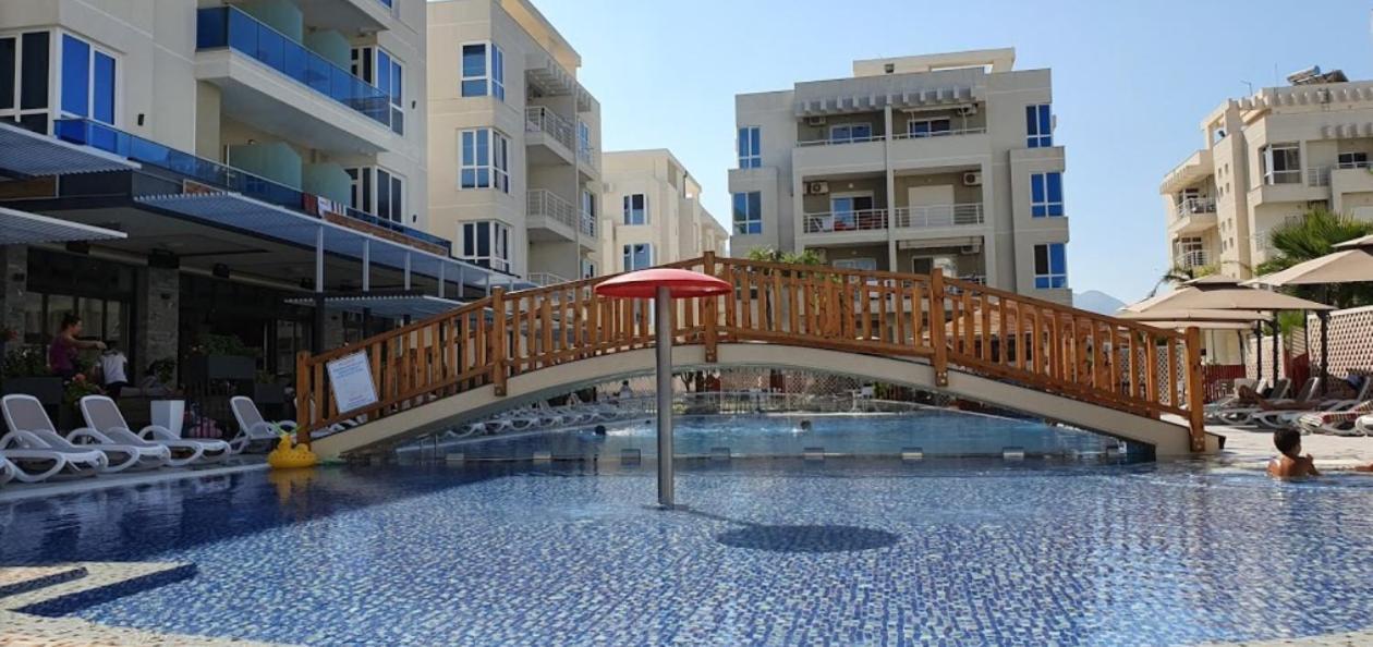 אוריקום Holiday House Solemare מראה חיצוני תמונה